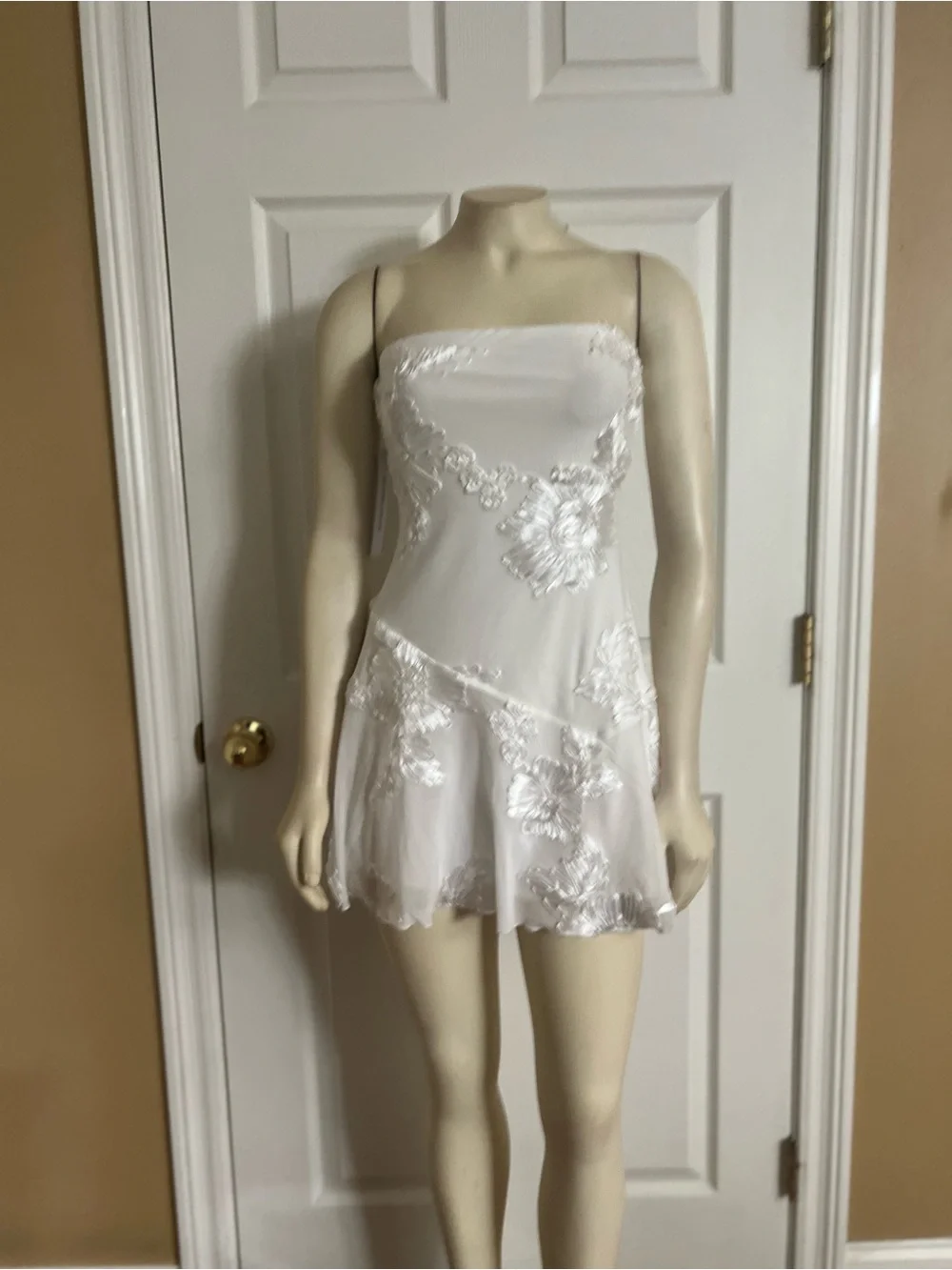 Princess Polly Meadow Of Dreams Strapless Mini Dress White Floral Burnout - Picture 13 of 16